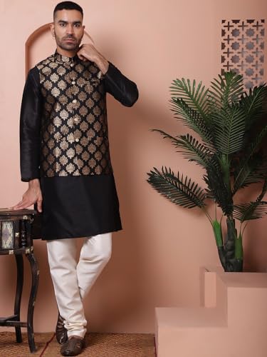 Jompers Men's Woven Design Nehru Jacket. - Image 4