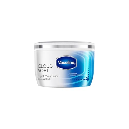 VASELINE Cloud Soft, Light Moisturiser