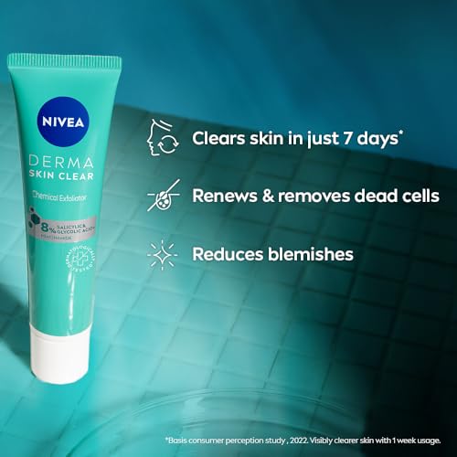 NIVEA Derma Skin Clear Exfoliator