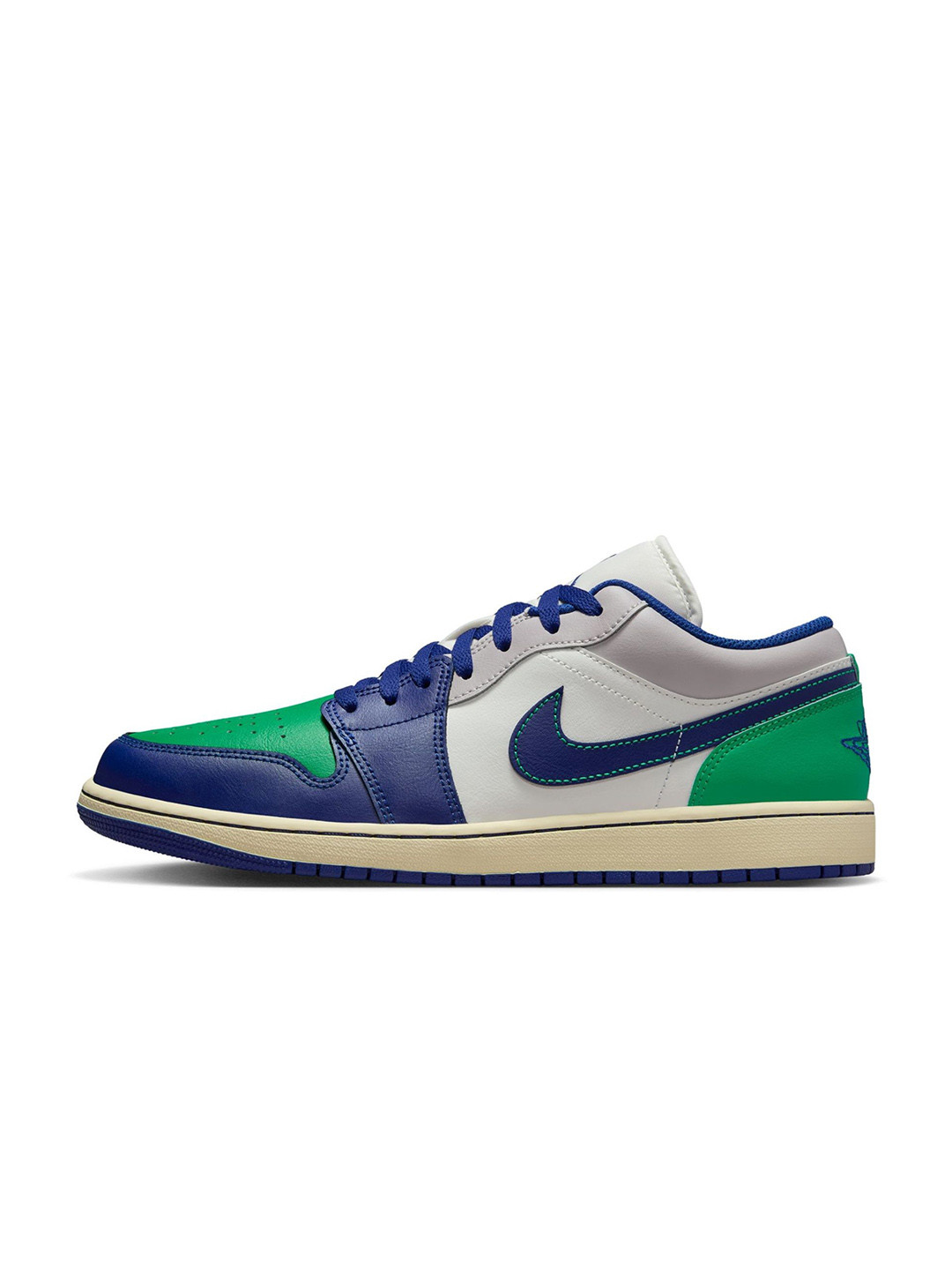 Nike Air Jordan 1 Low Men Shoes - Image 3