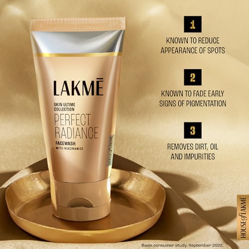 Lakme Perfect Radiance Brightening Facewash