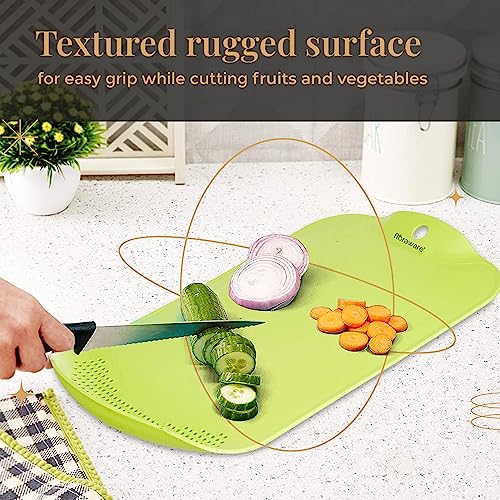 Floraware Plastic Chopping Board with Drainer, BPA Free, Green - Image 2