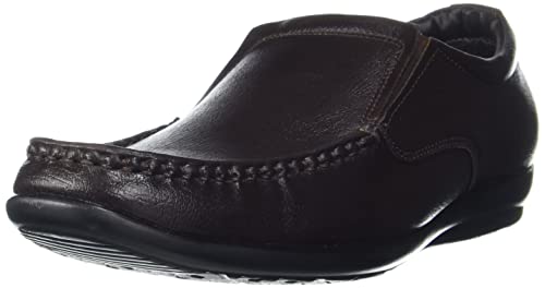 Bata Men Pull On School Uniform Shoe