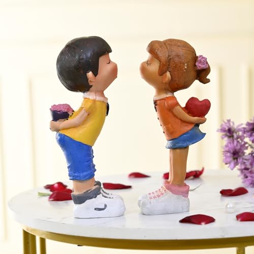CraftVatika Love Couple Home Decorative