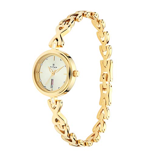 Titan Karishma Analog Champagne Dial
