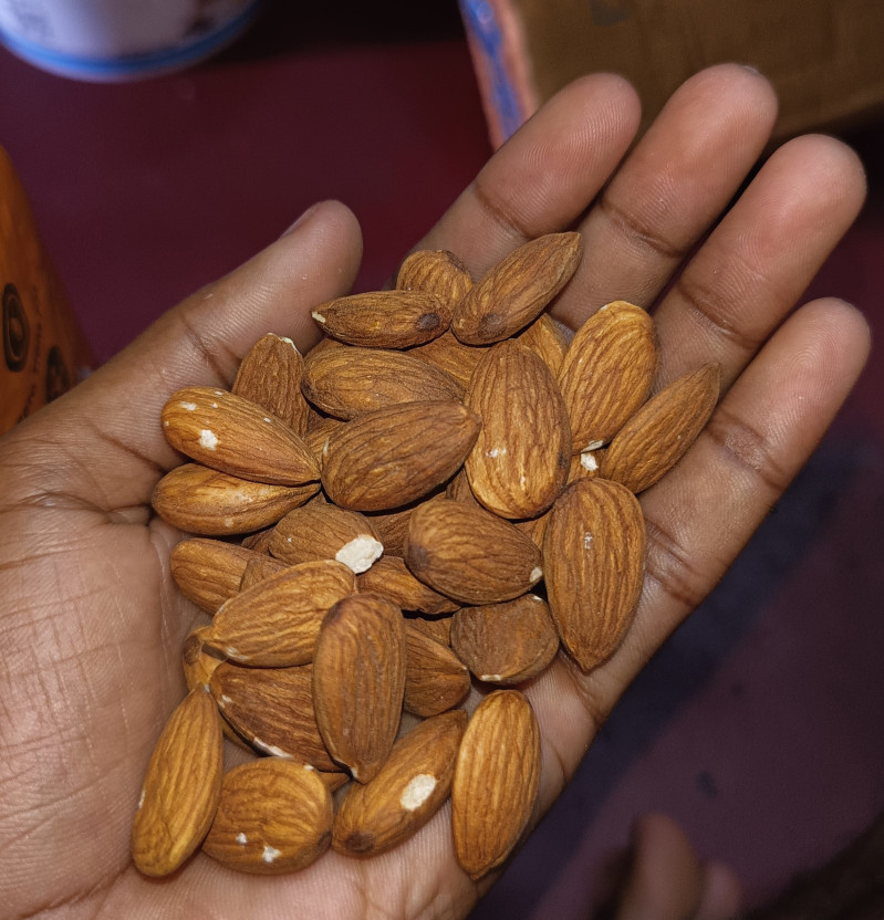 Yogabar Premium California Almonds