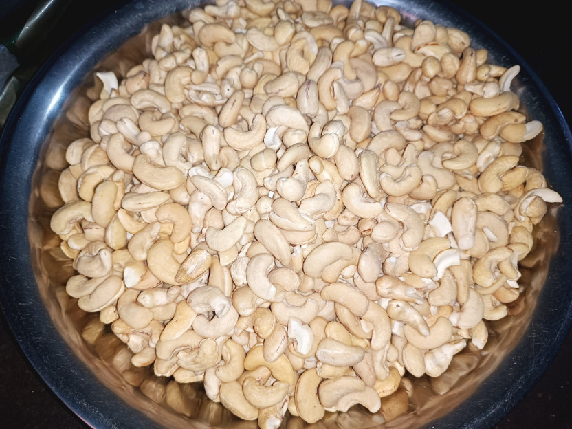 Scorist Popular Whole Cashews (1 x 1 kg) - Image 8