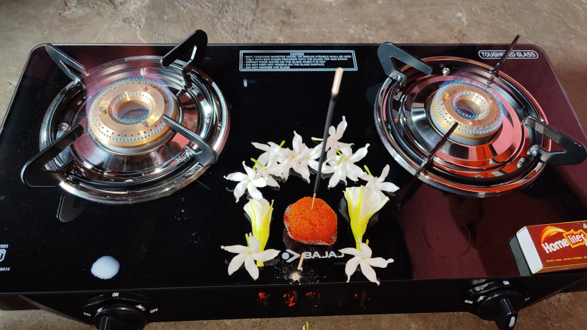 BAJAJ UCX 2B Glass Manual Gas Stove (2 Burners) - Image 10