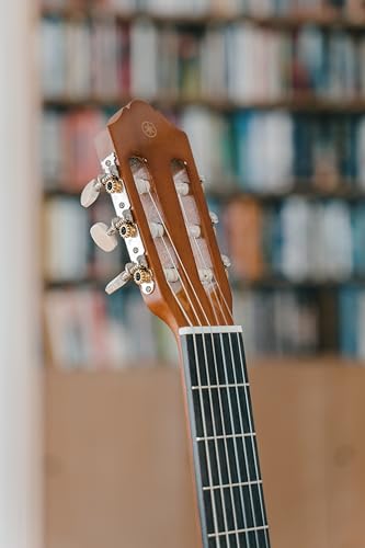 Yamaha C-40 Fullsized Classic Guitar