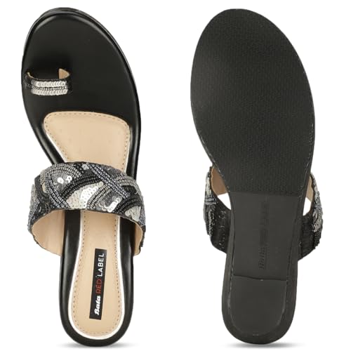 Bata Women Toe ring Wedge heel sandals - Image 3