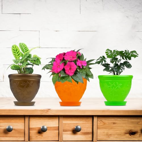 Go Hooked Plastic Planter Pots