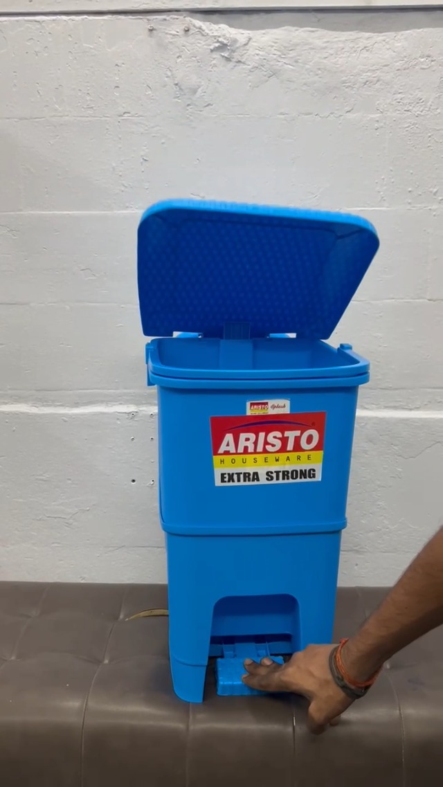 Aristo Plastic Biomedical Waste dustbin