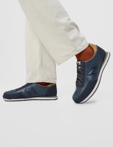 New Balance Men 720 Sneaker - Image 2