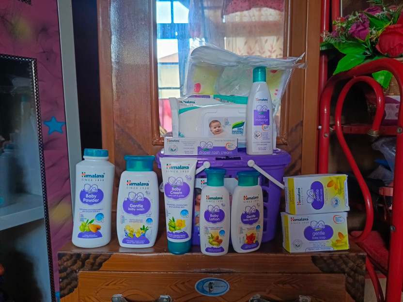 HIMALAYA Happy Baby Gift Pack with Baby Bib (9 in 1) (Purple) - Image 8