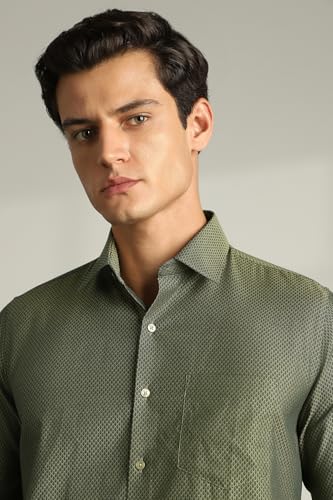 Van Heusen Men's Slim Fit
