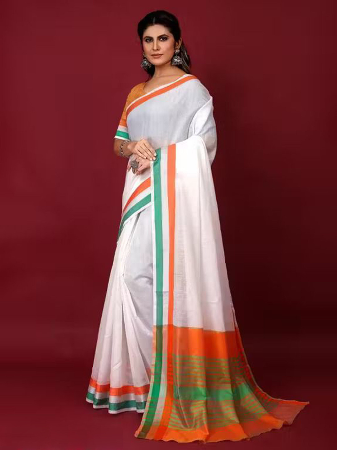 Moda Rapido Solid Cotton Saree with Printed Border - Image 2