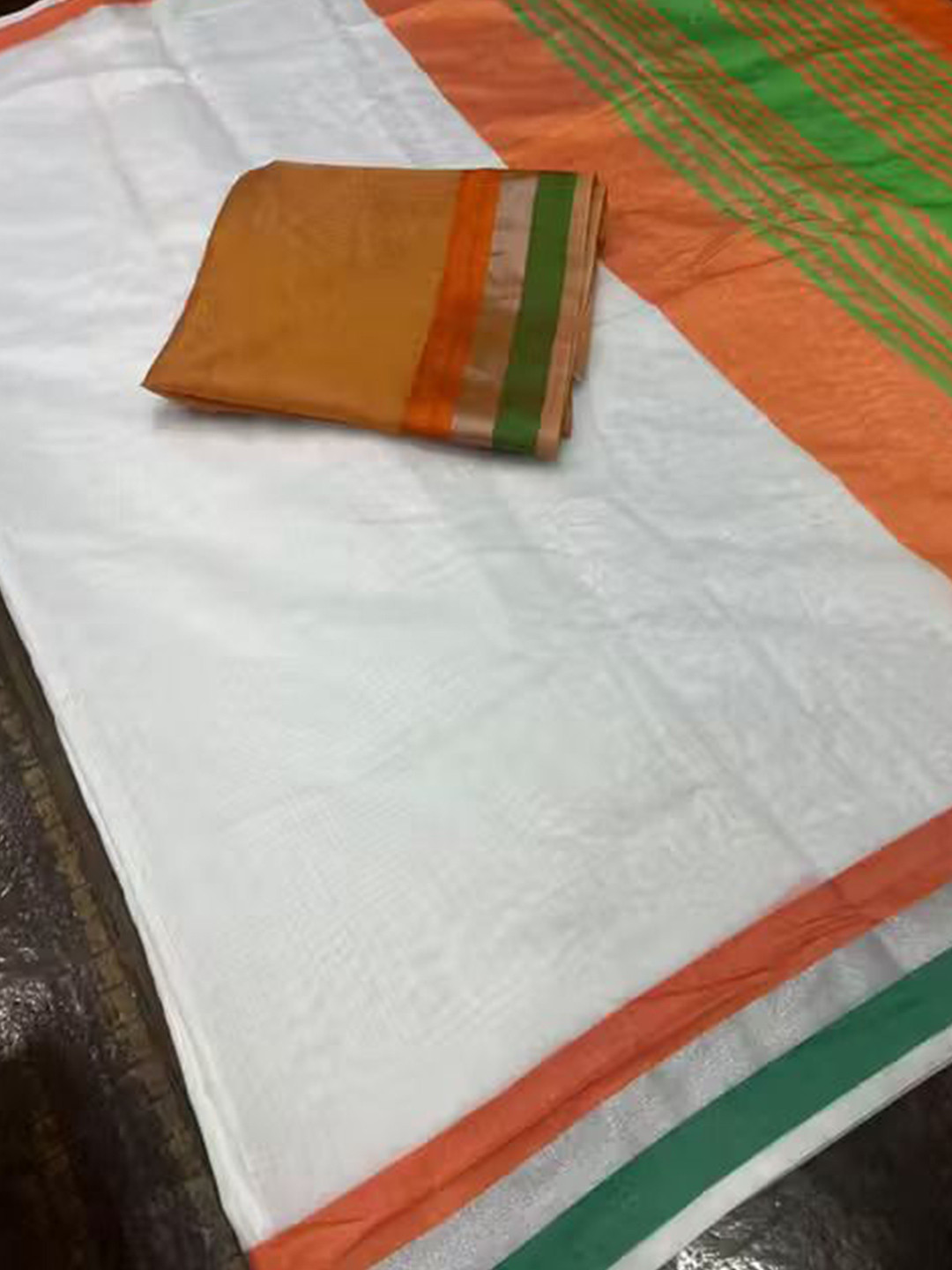 Moda Rapido Solid Cotton Saree with Printed Border - Image 5