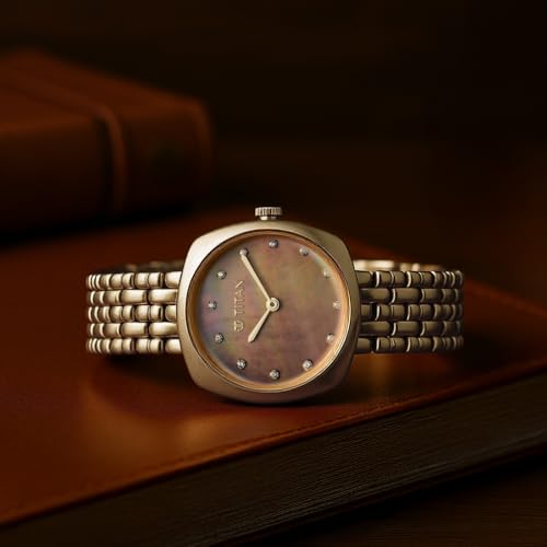 Titan Aura Phase Quartz Analog