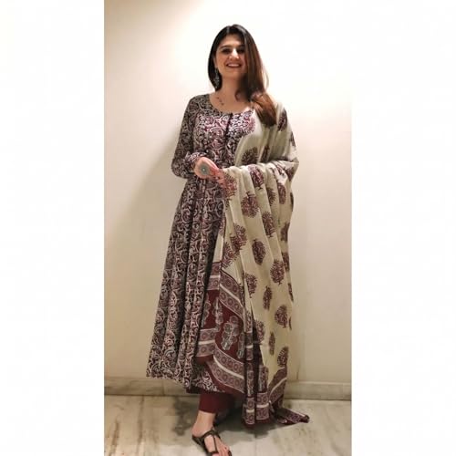 Nermosa Women Printed Anarkali Kurta