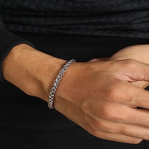 Fashion Frill Stylish Silver Bracelet