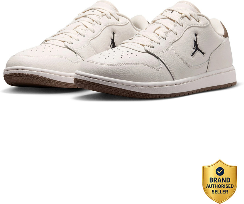 NIKE Jordan Court Connect Low Sneakers For Men (Black , 10) - Image 10