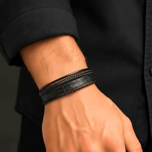 THE MEN THING Leather Bracelet