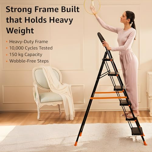 Amazon Basics Curvo-Foldable Step Ladder