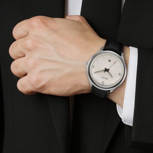 Titan Timeless Treasures Quartz Analog