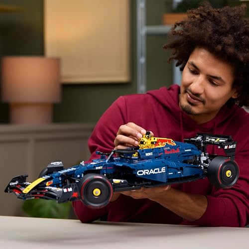 LEGO Technic Oracle Red Bull