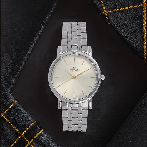 Titan Karishma Analog Multi-Colour Dial