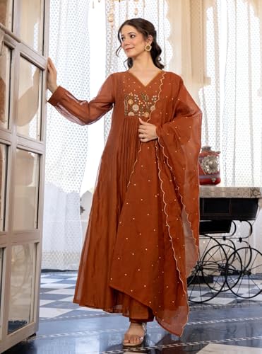 Nermosa Women Embroidery Solid Anarkali