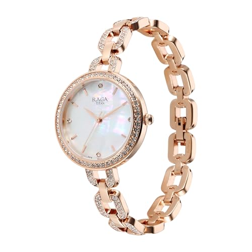 Titan Raga Showstopper Quartz Analog