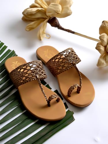 Shoetopia Chic Comfort & Stylish