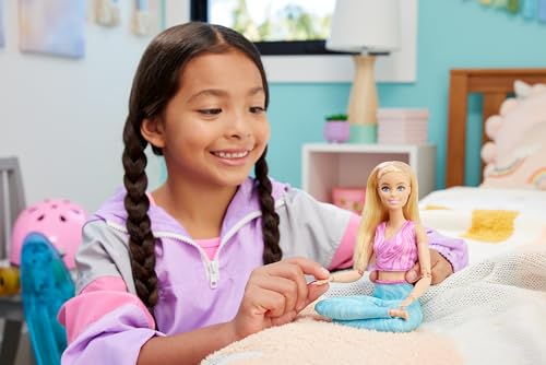 Barbie Made to Move Fashion