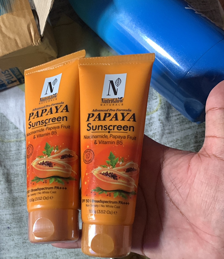 NutriGlow NATURAL'S Sunscreen - SPF