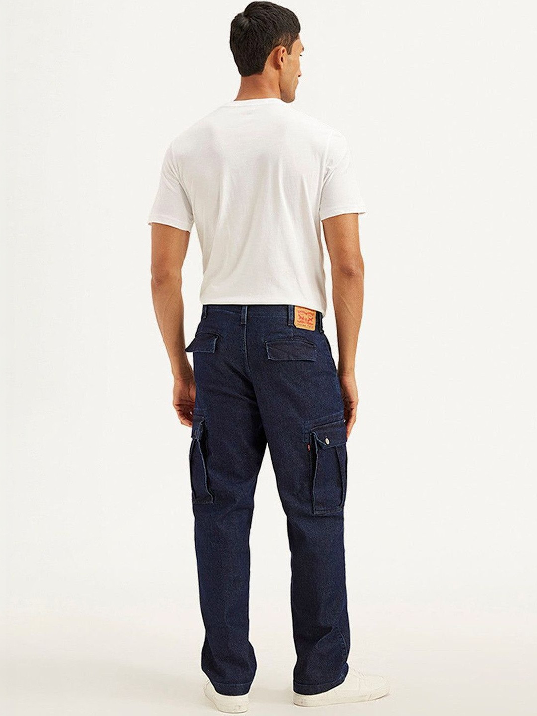 Levis Men Classic Regular Fit Mid-Rise Light Fade Stretchable Jeans - Image 3
