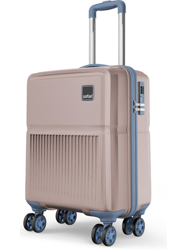 Magnum by Safari Small Cabin