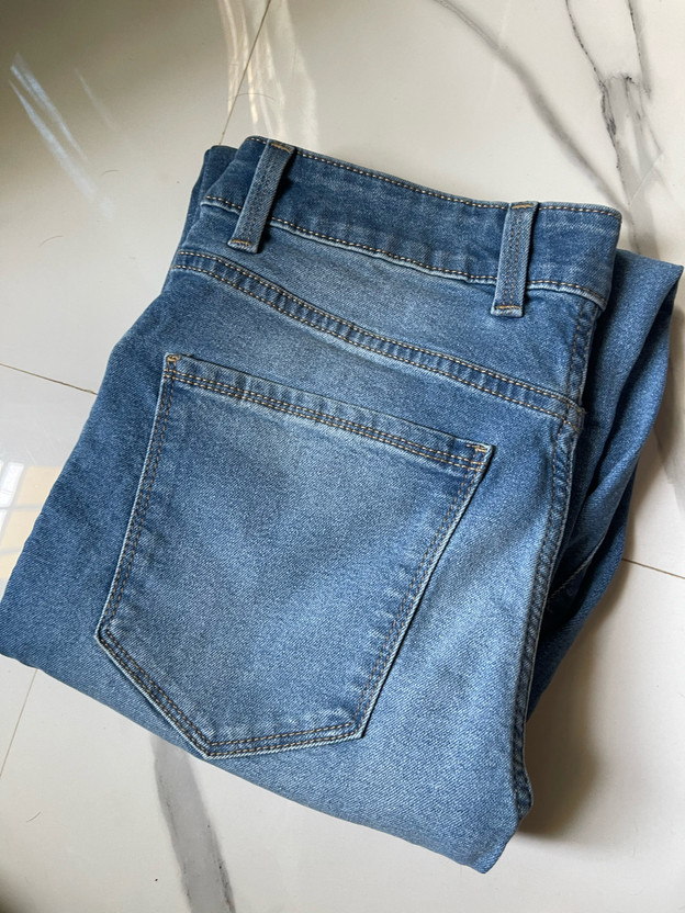 RARE RABBIT Men Relaxed Fit Mid Rise Blue Jeans - Image 10