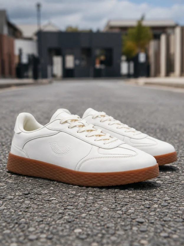 PUMA R78 Wind MU Sneakers For Unisex (White , 10) - Image 7